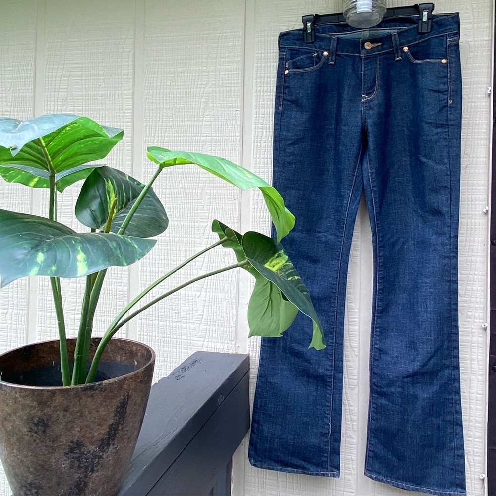 The Flirt denim jeans